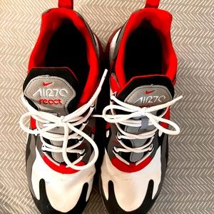 Nike Air Max 270 React  Iron Grey University Red